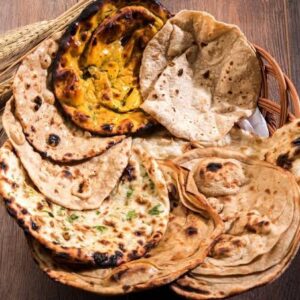 Butter naan, roti, tandoori roti