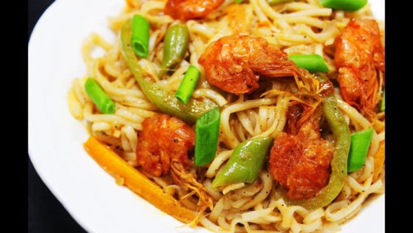 prawn schezwan noodles